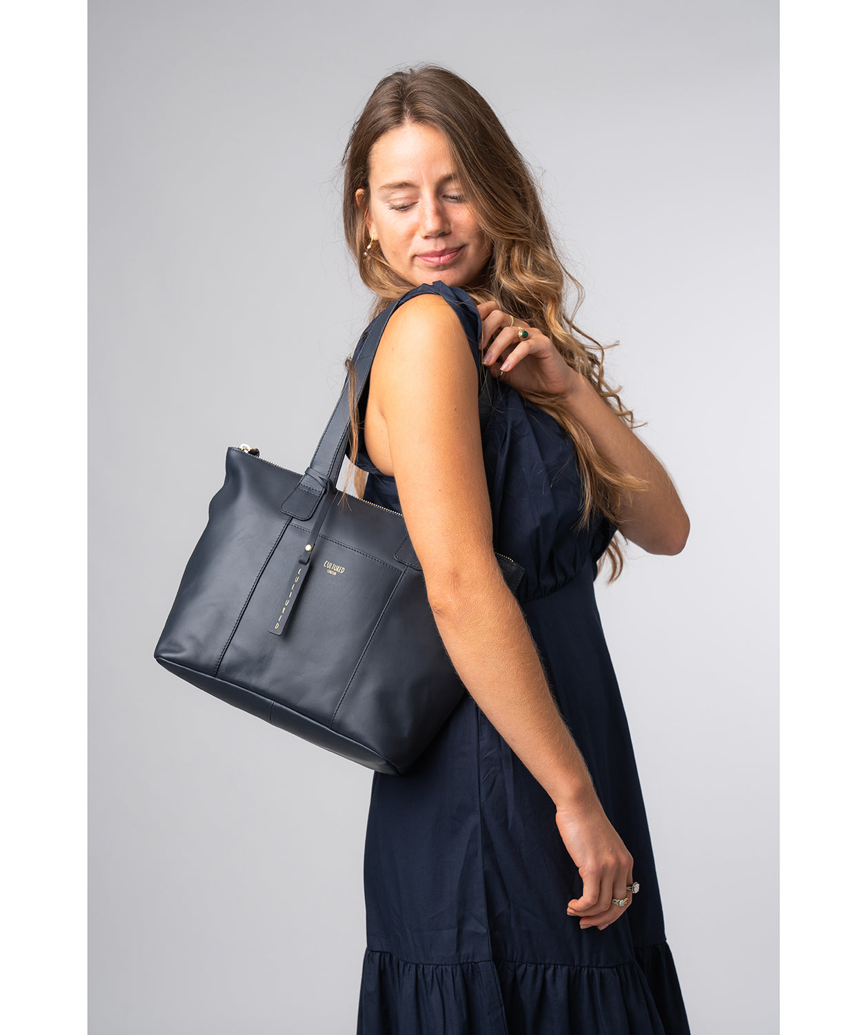 'Kensal' Dark Navy Leather Handbag