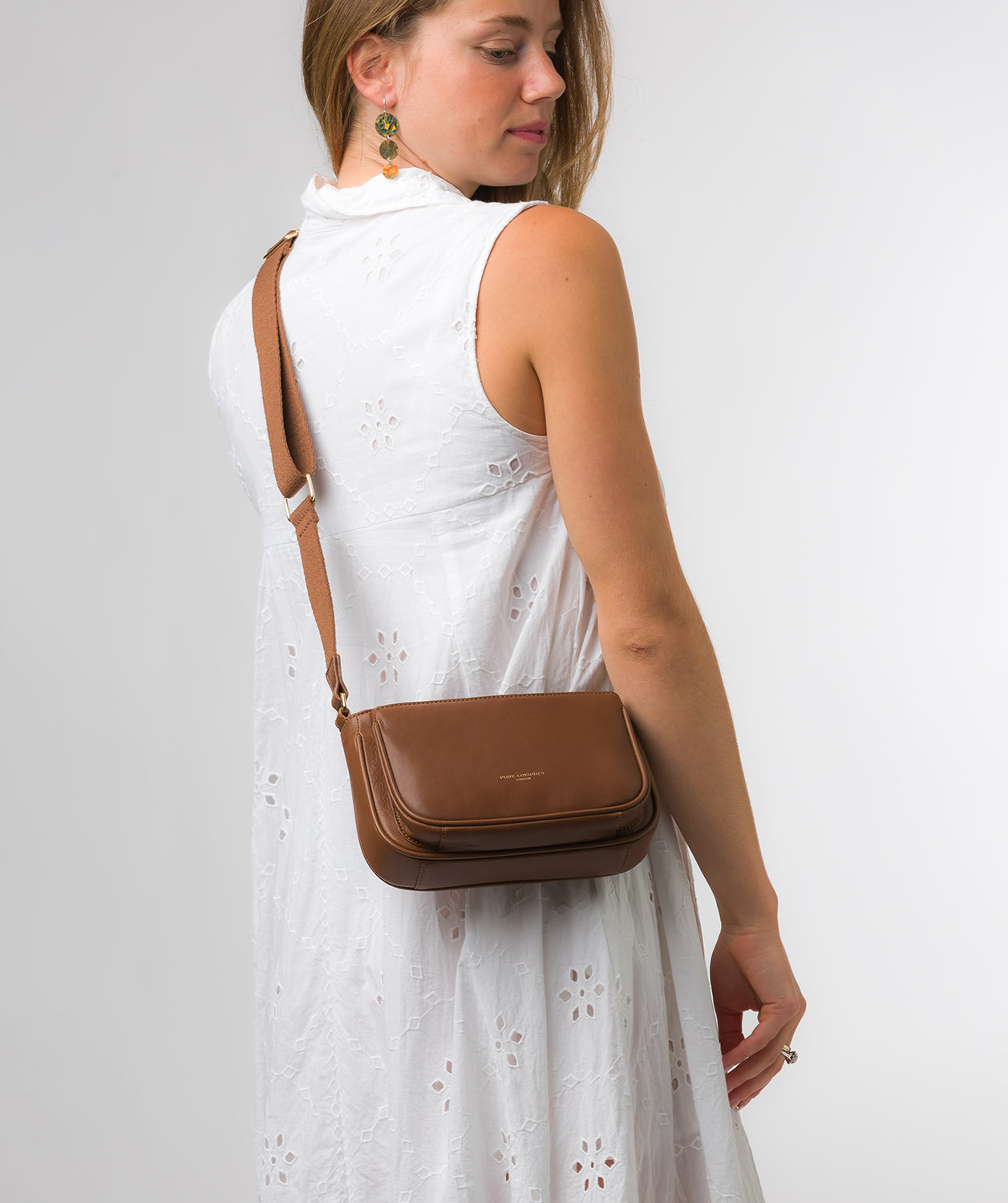 Pure Luxuries Knightsbridge Collection Bags: 'Bree' Chestnut Nappa Leather Cross Body Bag