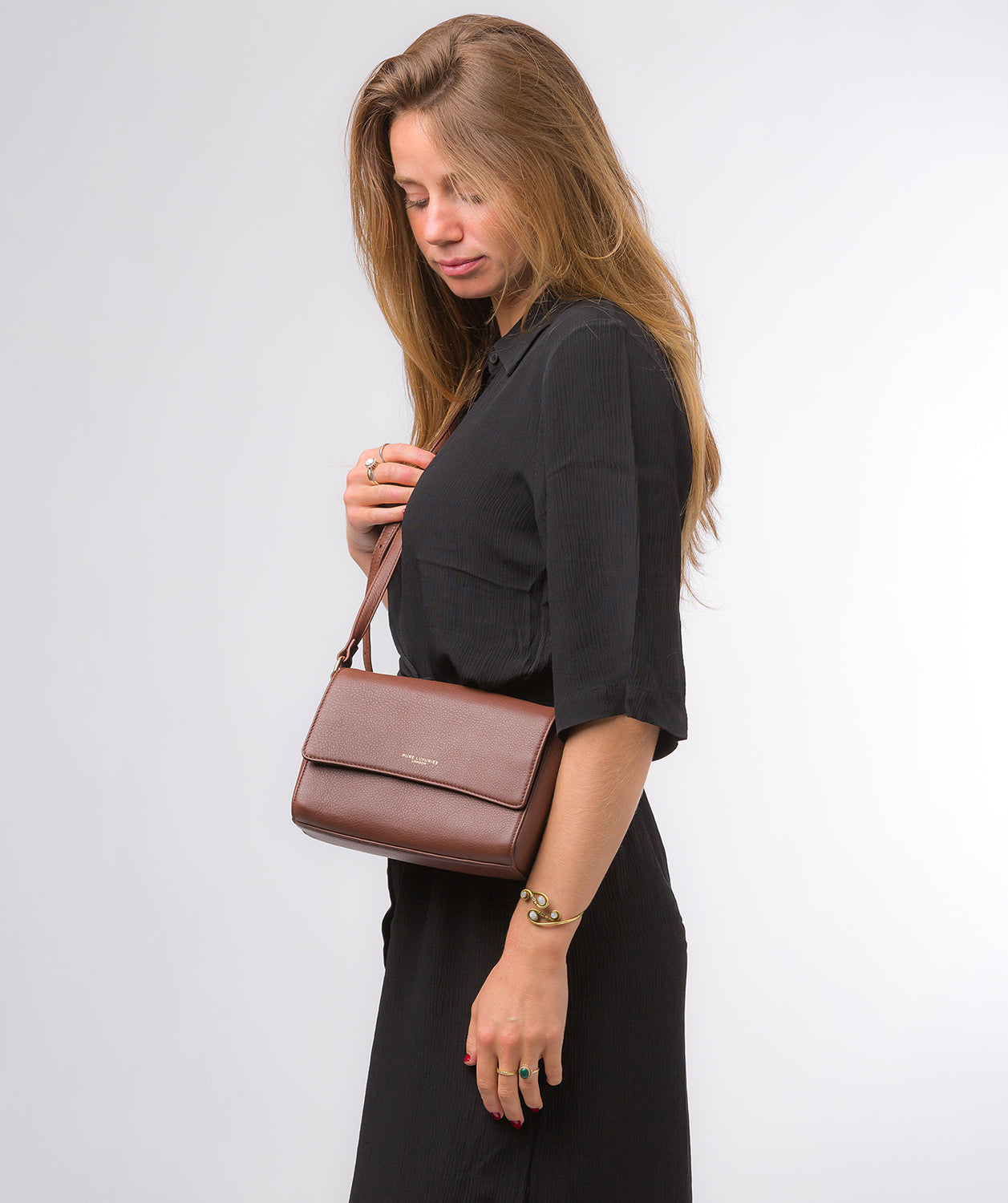 Pure Luxuries Marylebone Collection Bags: 'Charlotte' Dark Tan Nappa Leather Cross Body Bag