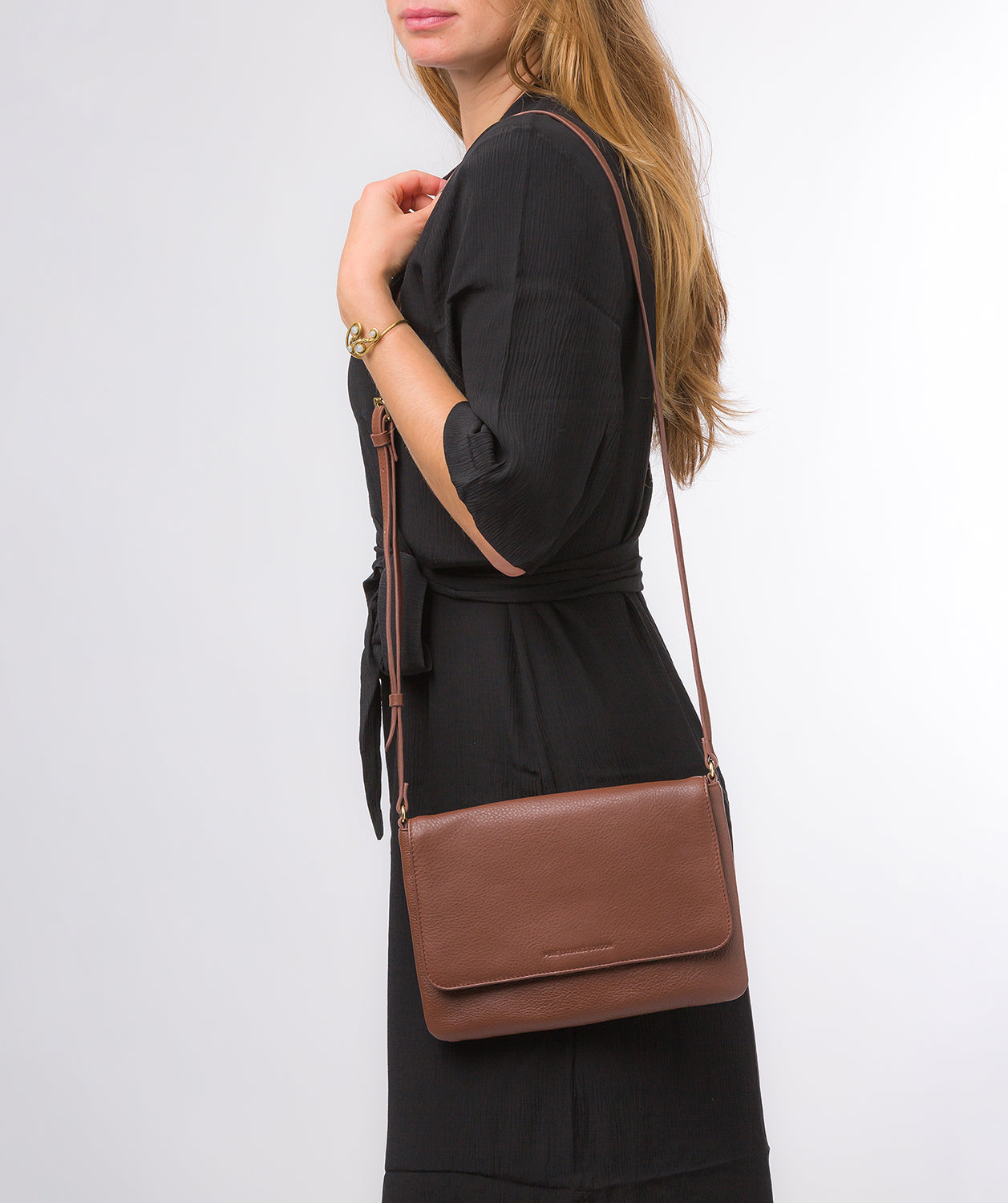 Pure Luxuries Marylebone Collection Bags: 'Ruby' Dark Tan Nappa Leather Cross Body Bag