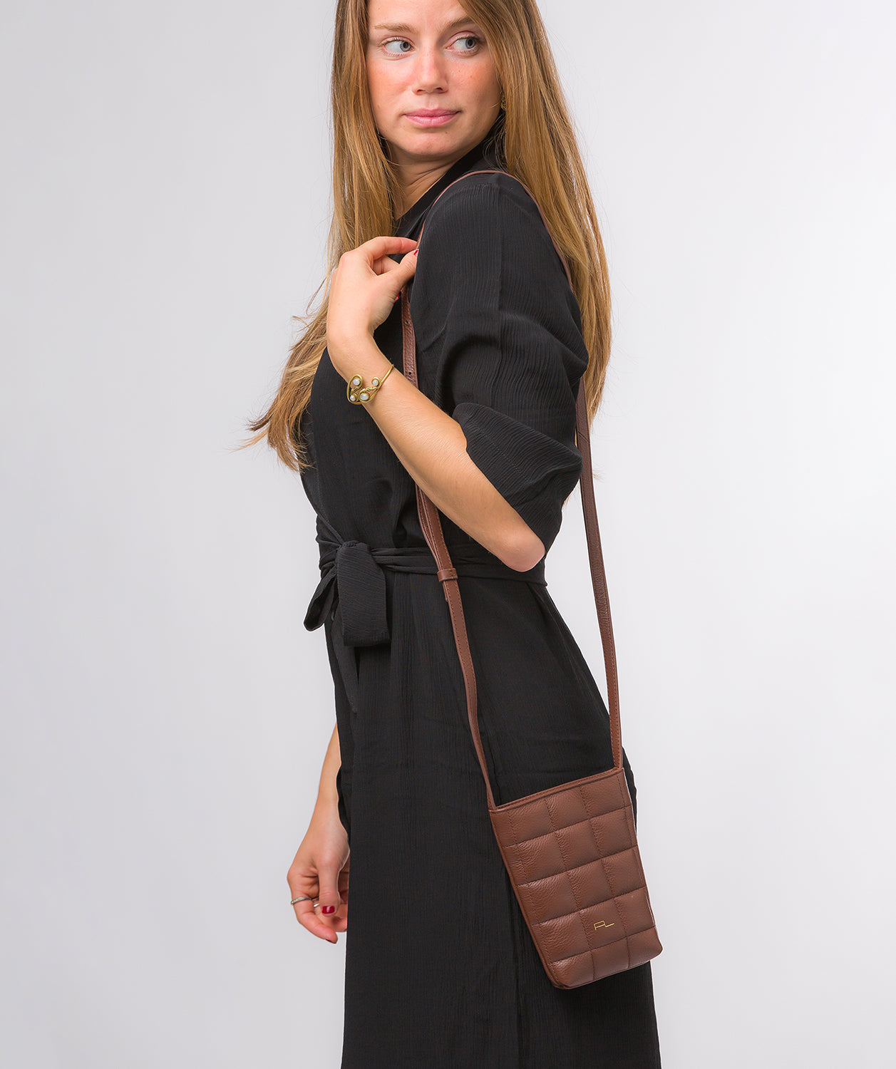 Pure Luxuries Marylebone Collection Bags: 'Elouise' Dark Tan Nappa Leather Cross Body Phone Bag