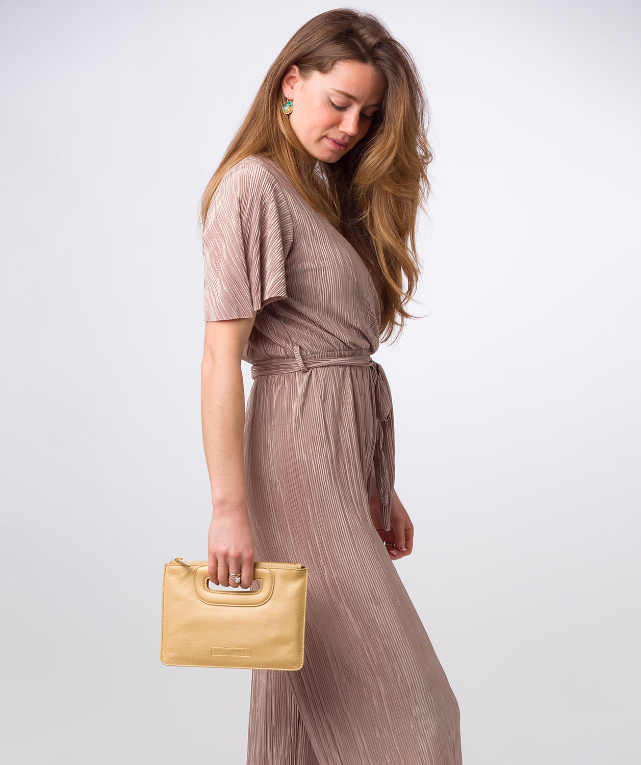 Pure Luxuries Classic Collection Bags: 'Esher' Metallic Gold Leather Clutch Bag