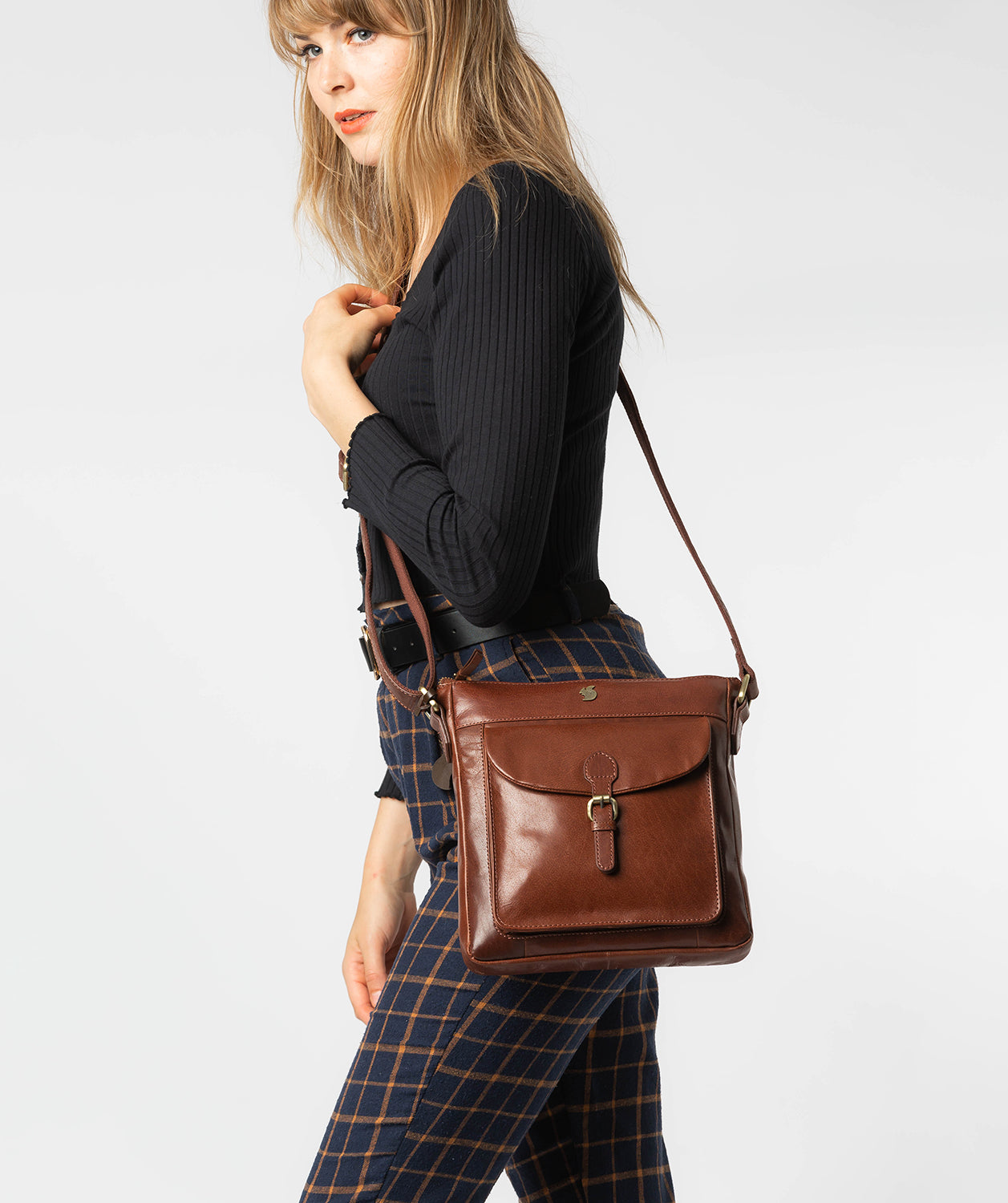 'Josephine' Conker Brown Leather Shoulder Bag