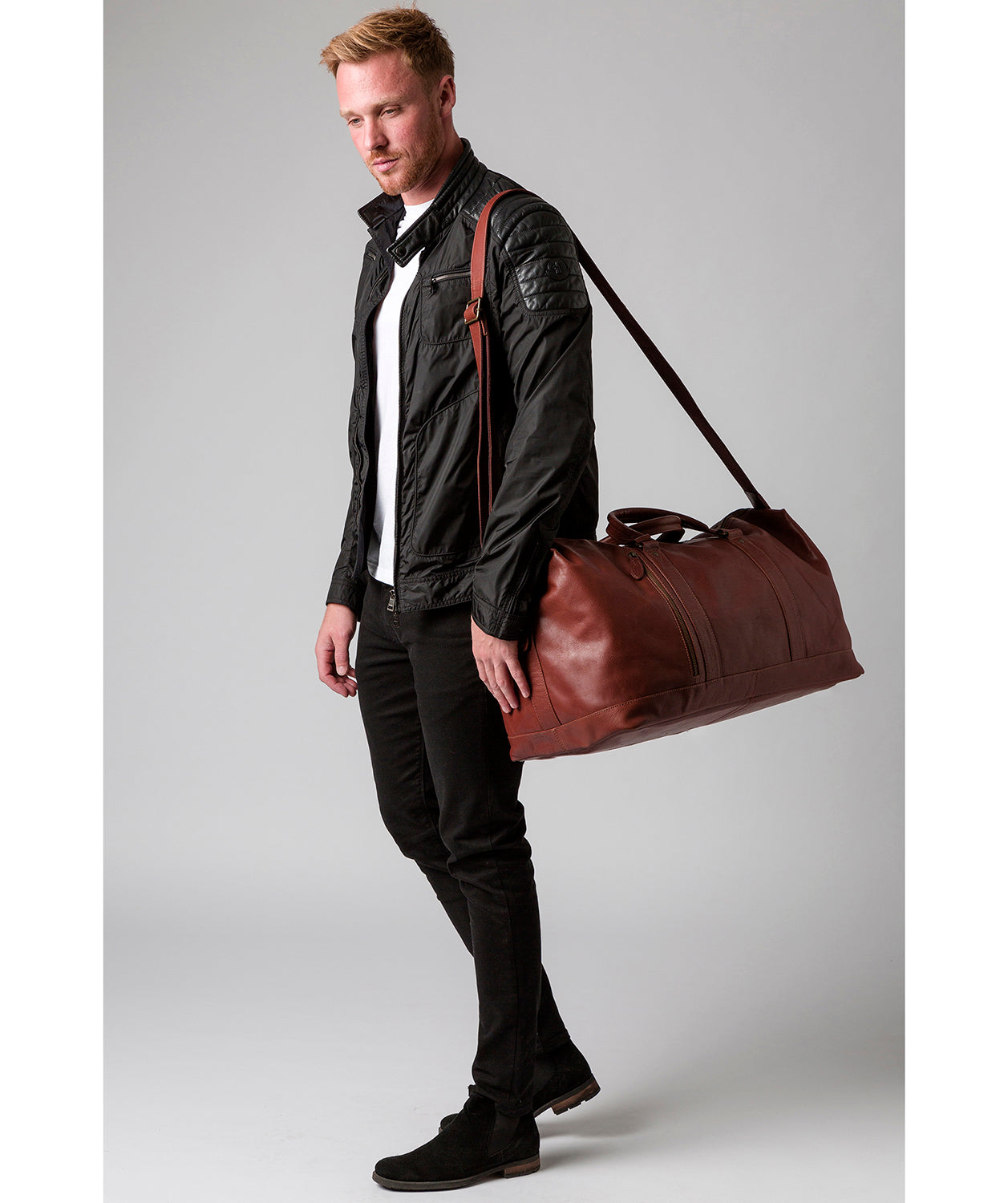 'Gerson' Conker Brown Leather Holdall