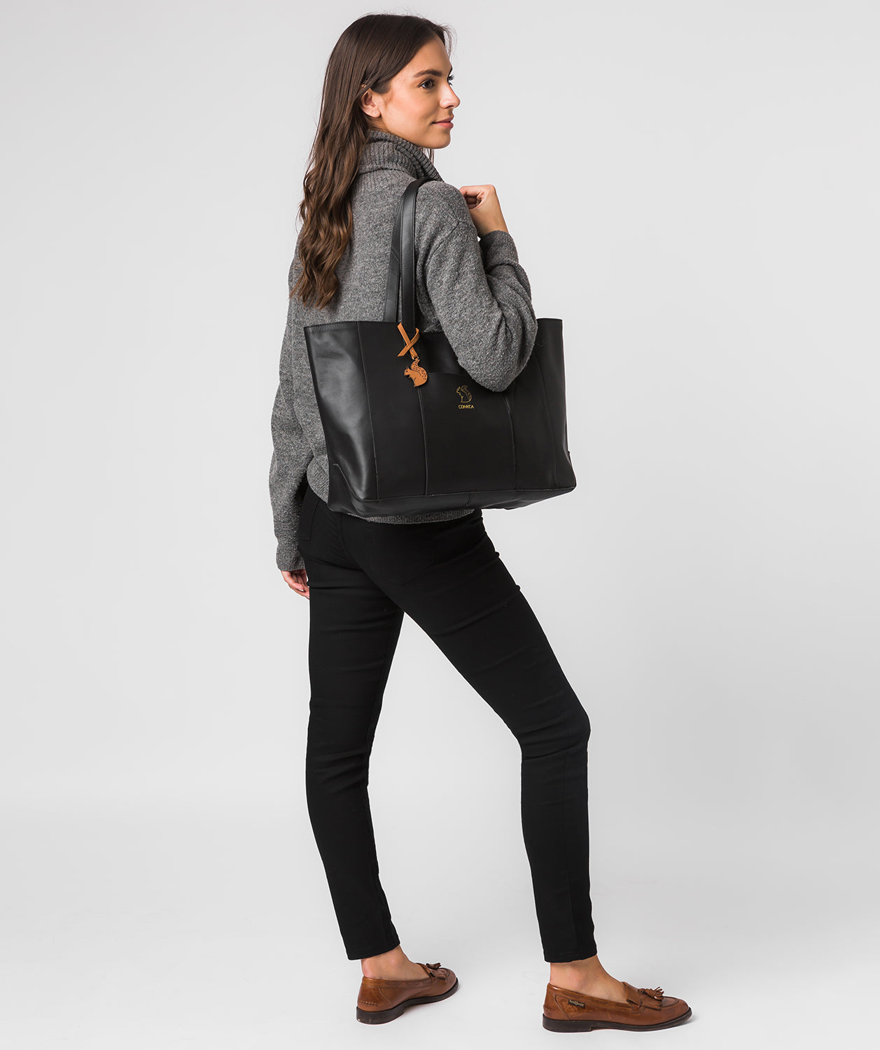 'Ginny' Jet Black Vegetable-Tanned Leather Tote Bag