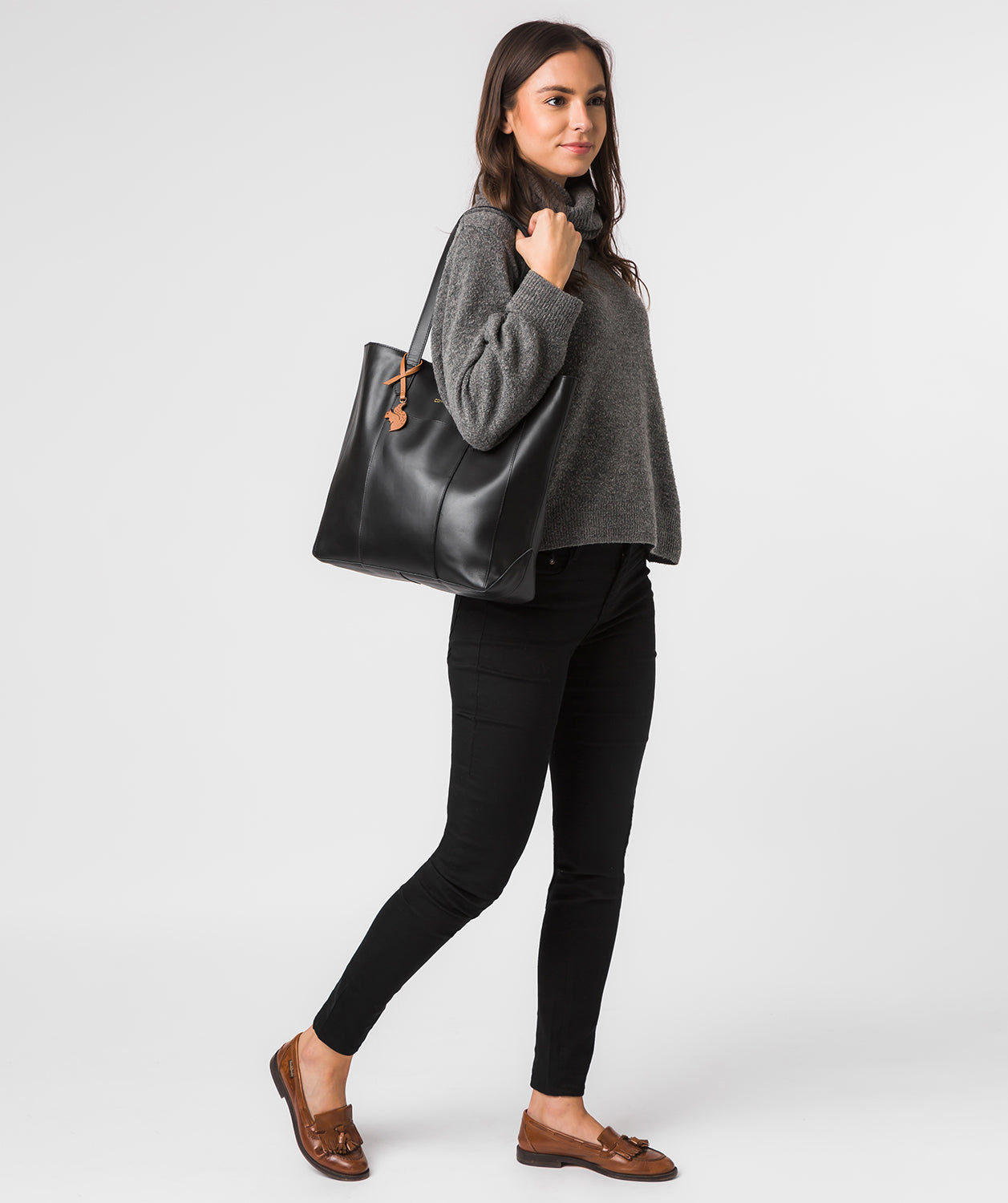 'Hardy' Jet Black Vegetable-Tanned Leather Tote Bag