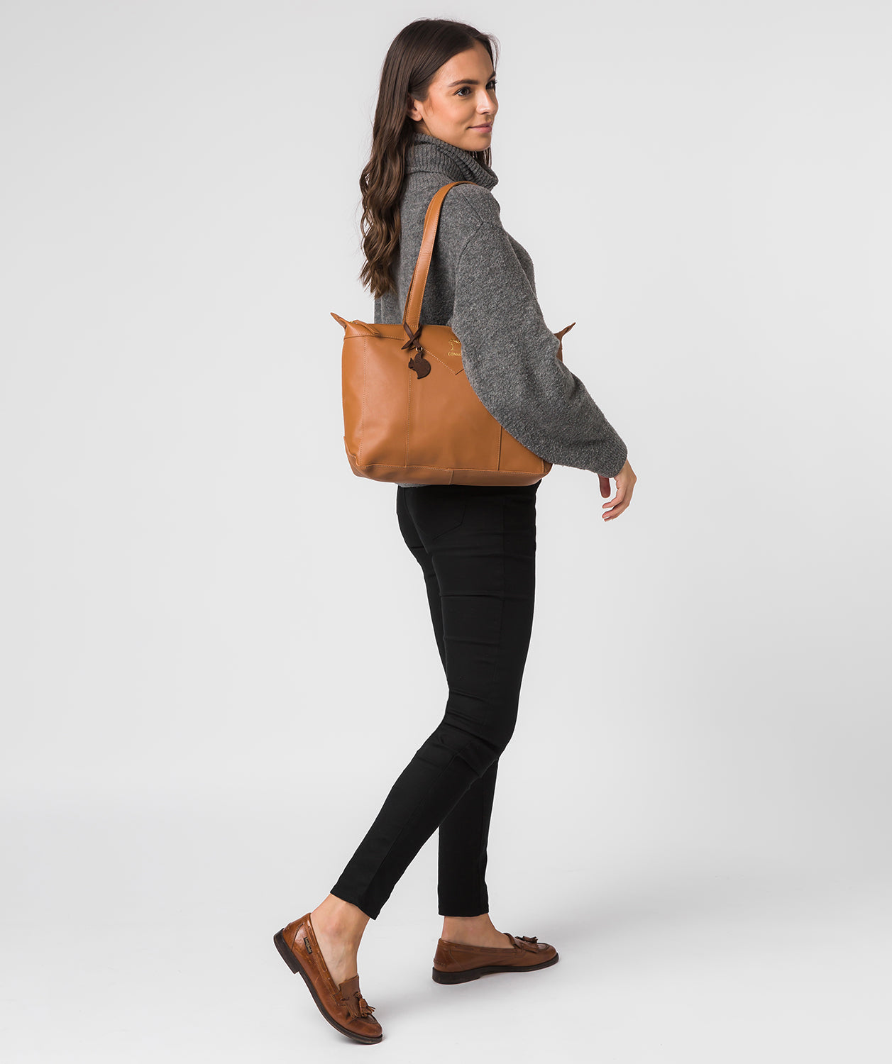 'Molly' Saddle Tan Vegetable-Tanned Leather Shoulder Bag