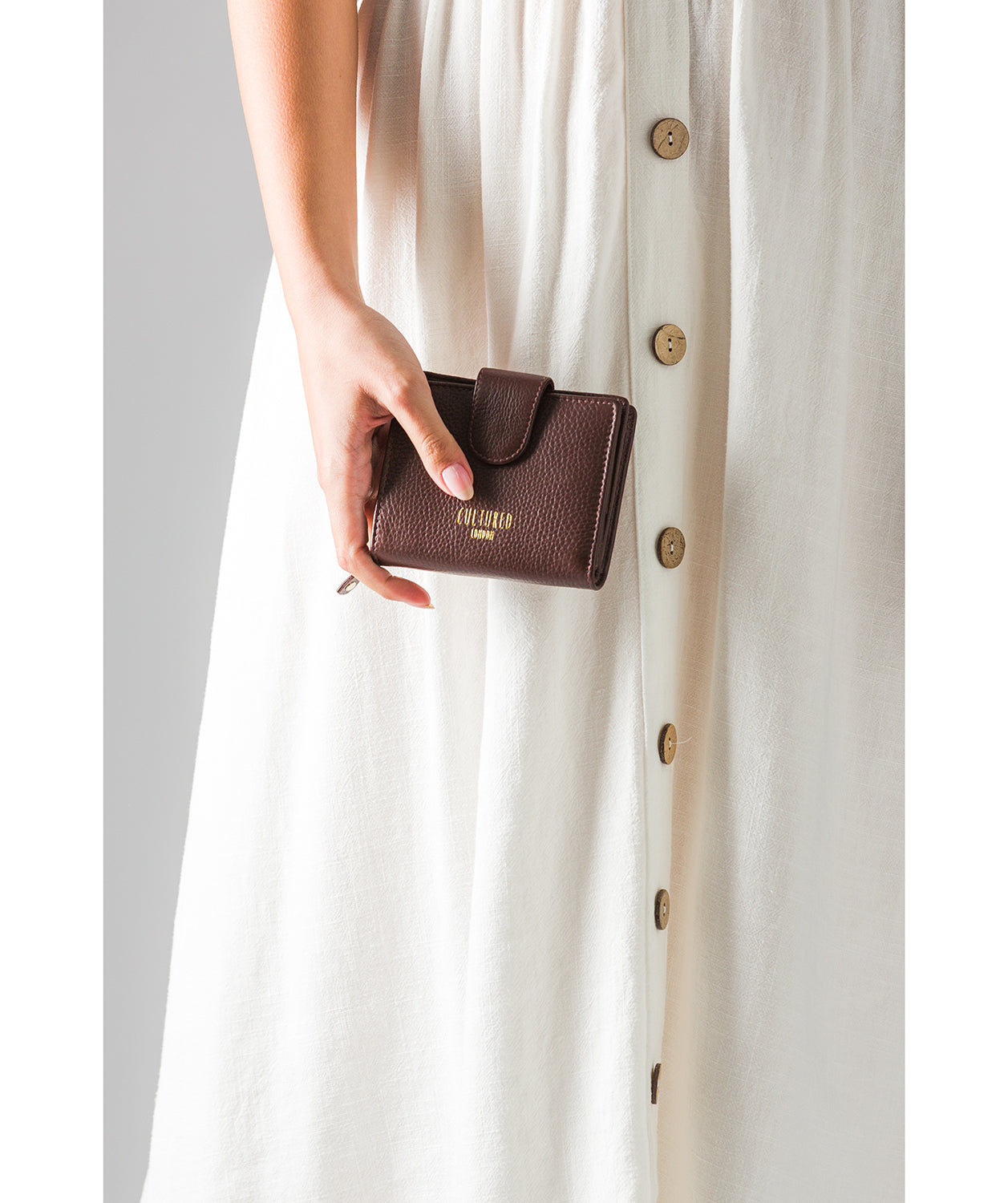 'Annalise' Dark Tan Leather Purse