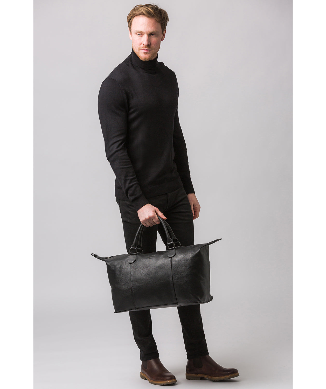 'Navigator' Black Leather Holdall