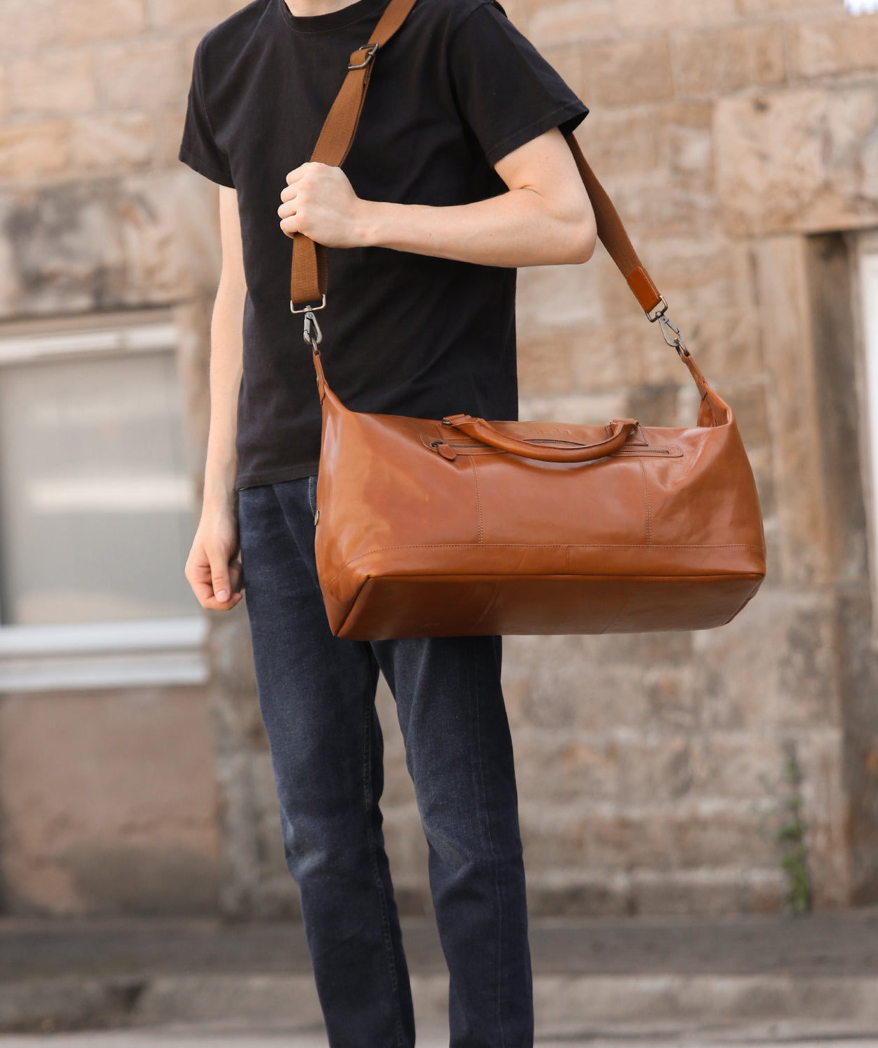 'Shuttle' Cinnamon Leather Holdall