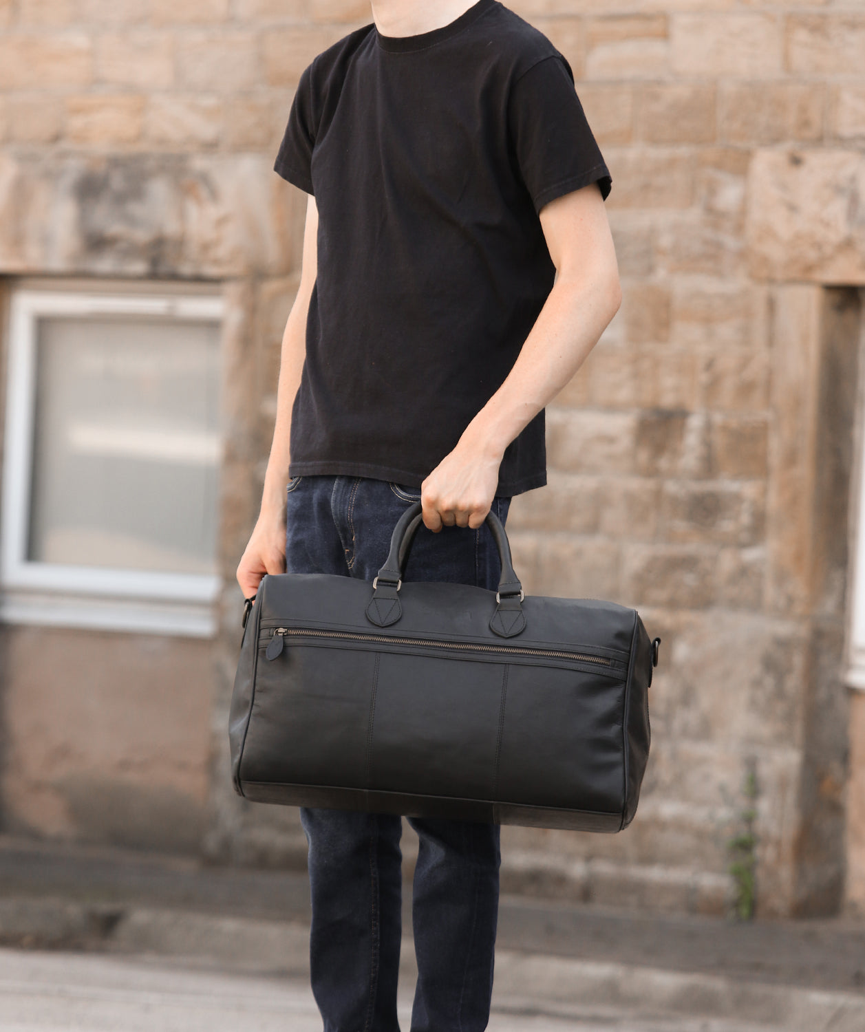 'Aviator' Matte Black Leather Holdall