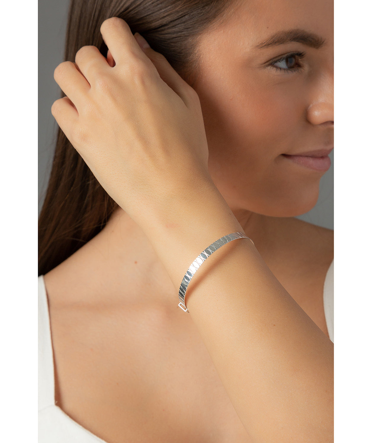 Gift Packaged 'Ria' Oval Engraved Sterling Silver Bangle