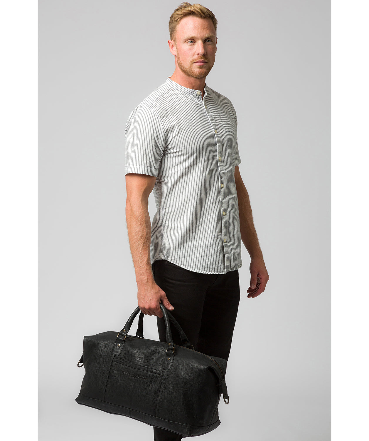 'Cargo' Black Leather Holdall