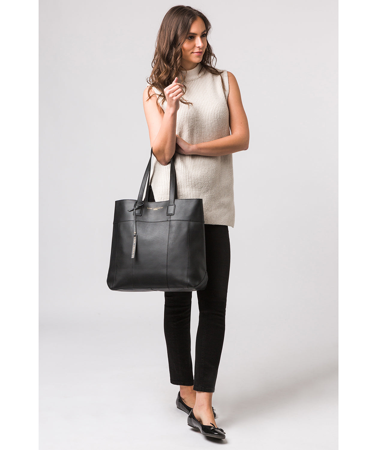 'Pembury' Jet Black Vegetable-Tanned Leather Extra-Large Shopper Bag