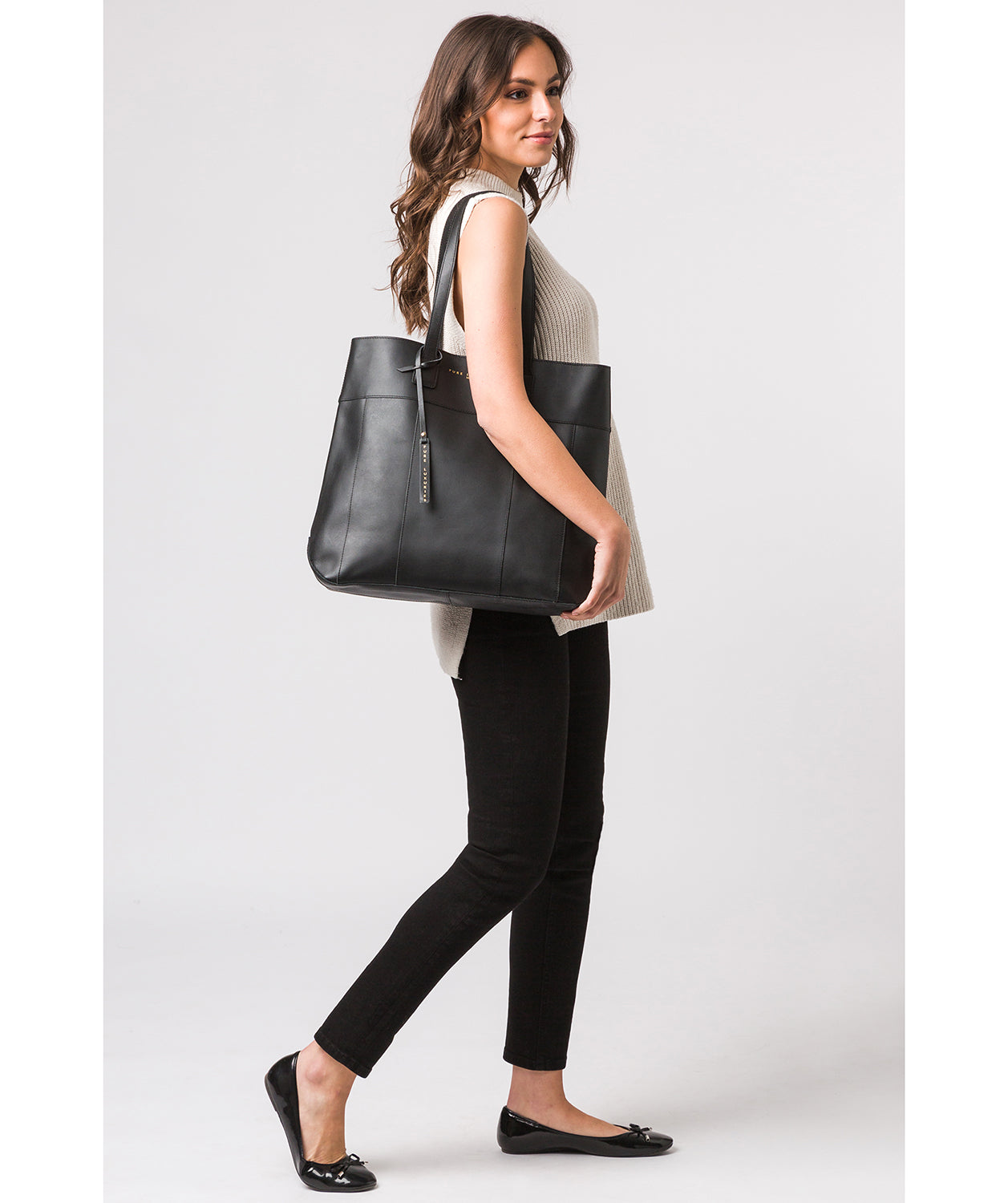 'Pembury' Jet Black Vegetable-Tanned Leather Extra-Large Shopper Bag