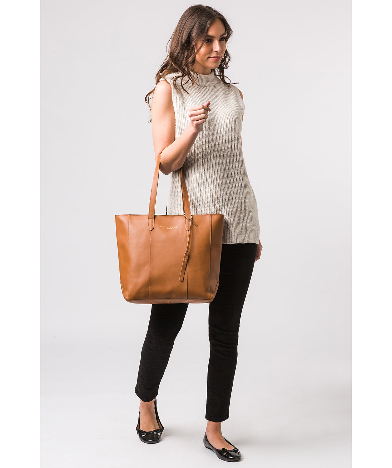 'Amberley' Saddle Tan Vegetable-Tanned Leather Tote Bag