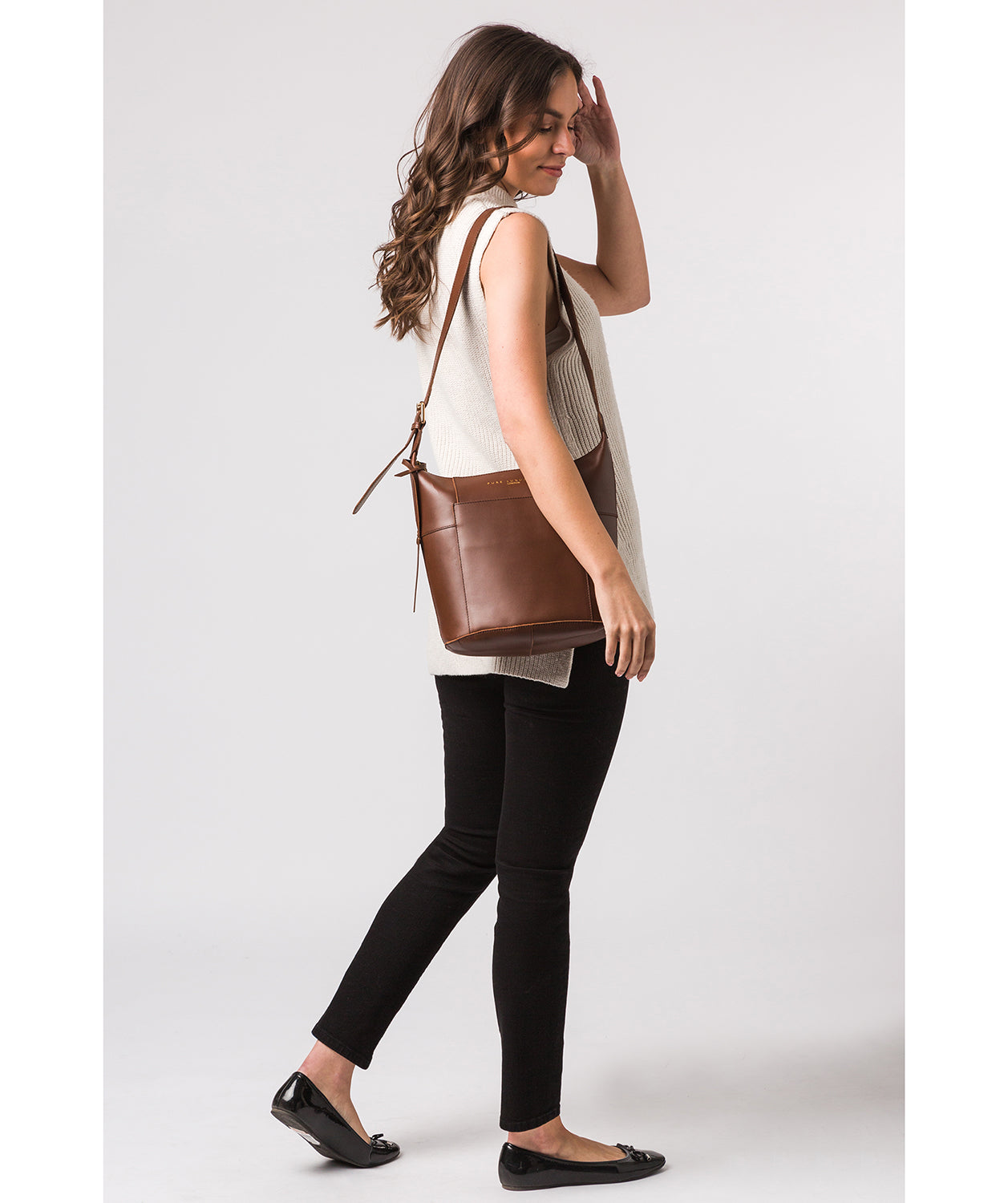 'Chichester' Ombré Chestnut Vegetable-Tanned Leather Shoulder Bag