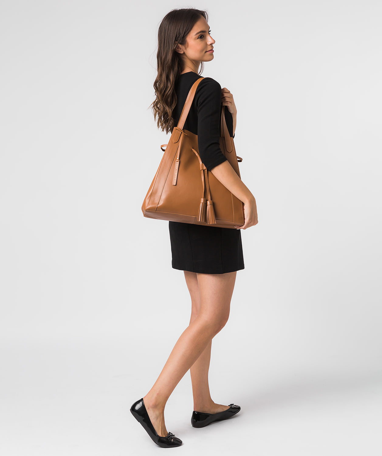 'Bembridge' Saddle Tan Vegetable-Tanned Leather Shoulder Bag