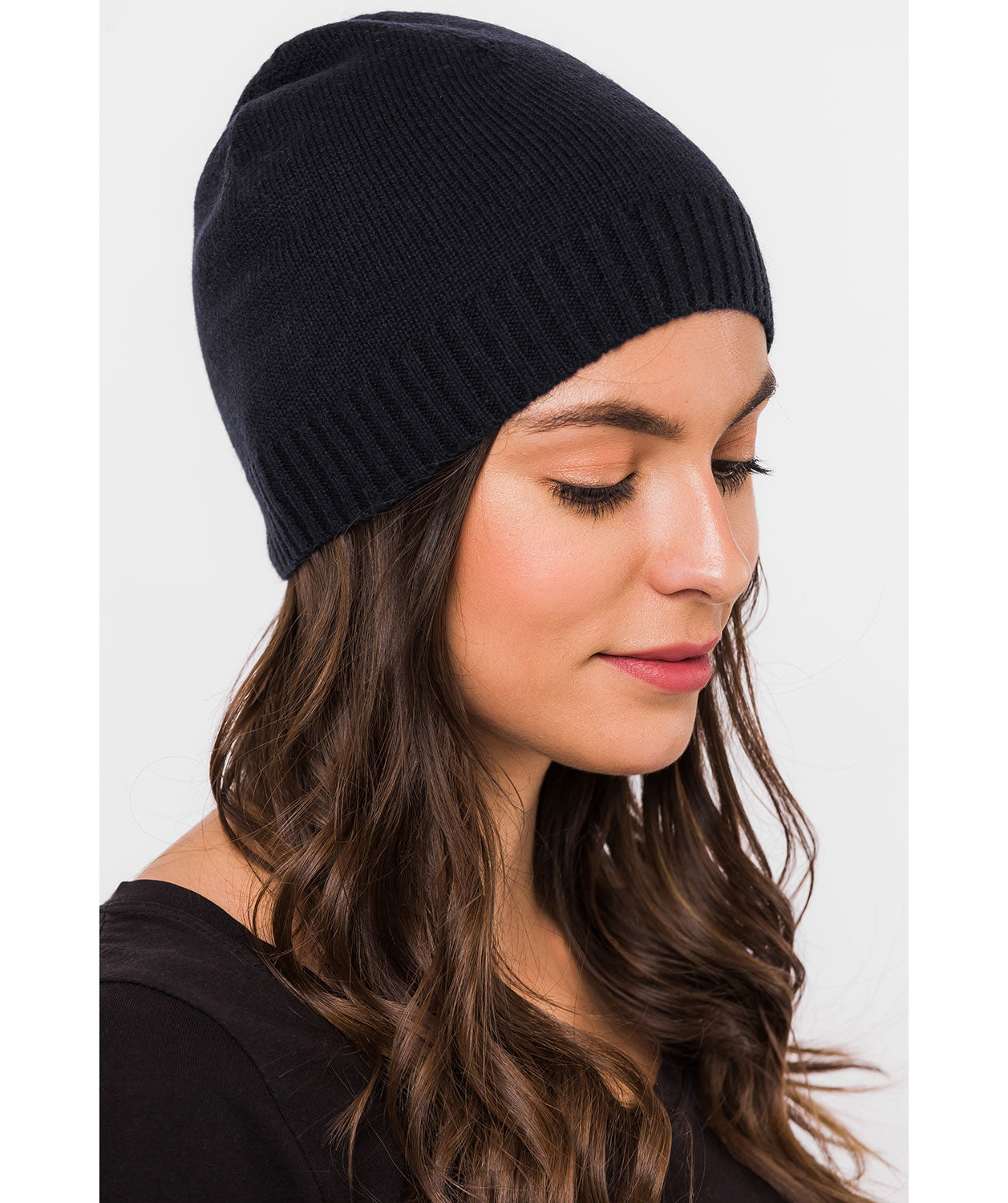 'Bowness' Black Cashmere & Merino Wool Beanie Hat