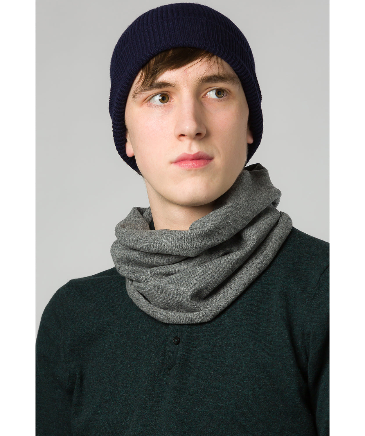 'Holker' Grey Cashmere & Merino Wool Snood