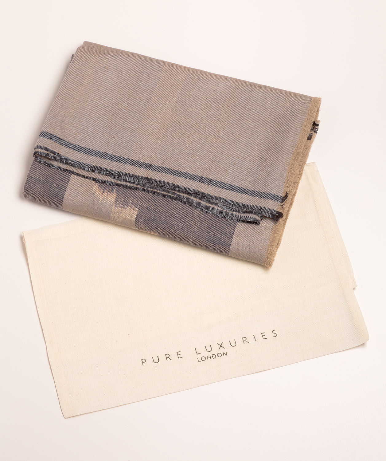 Pure Luxuries All Seasons Collection Accessory: 'Vector' Cashmere & Merino Wool Throw