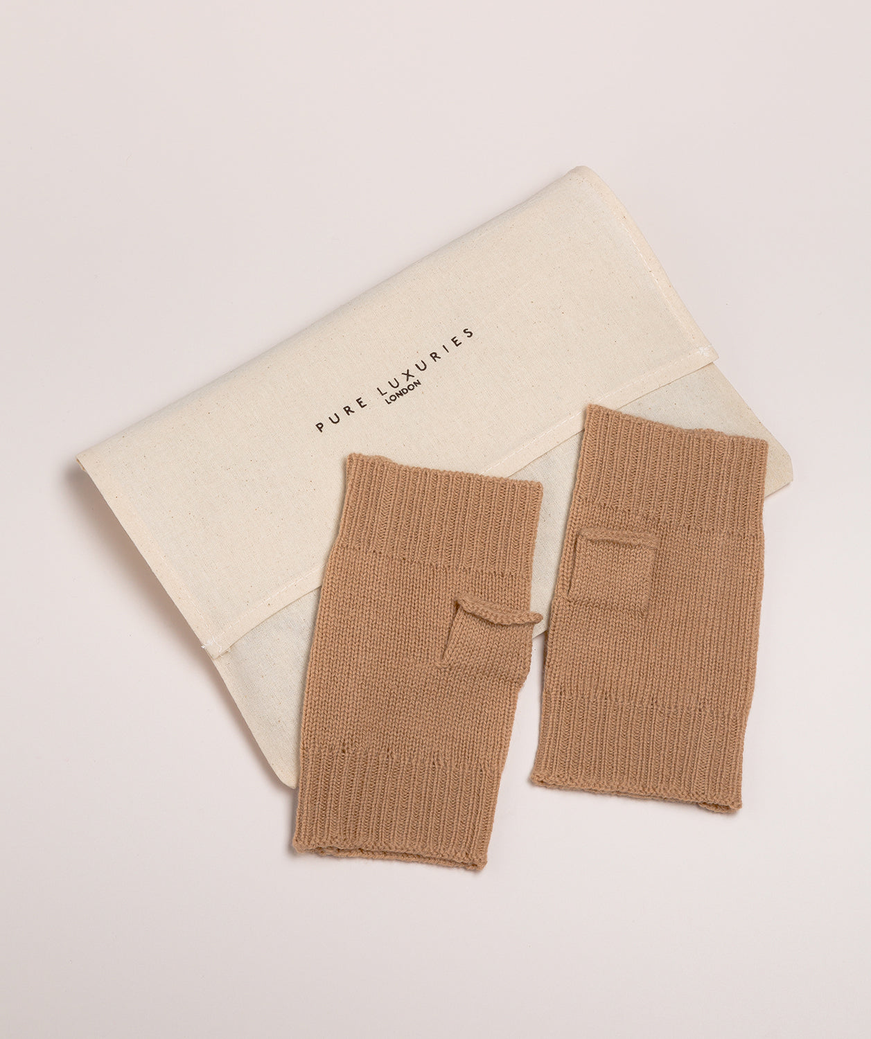 'Grange' Caramel Cashmere & Merino Wool Wrist Warmers