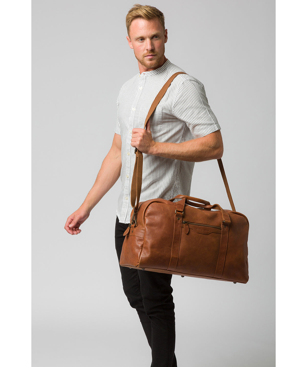 'Snowdon' Tan Leather Holdall image 2