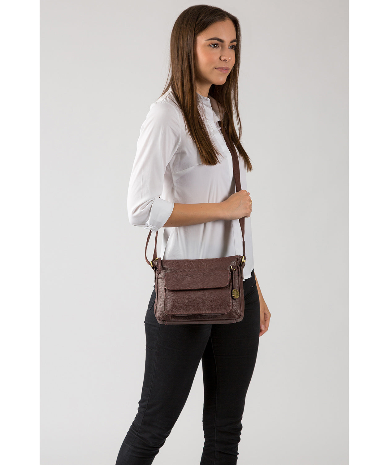 'Guildford' Auburn Leather Cross Body Bag image 2