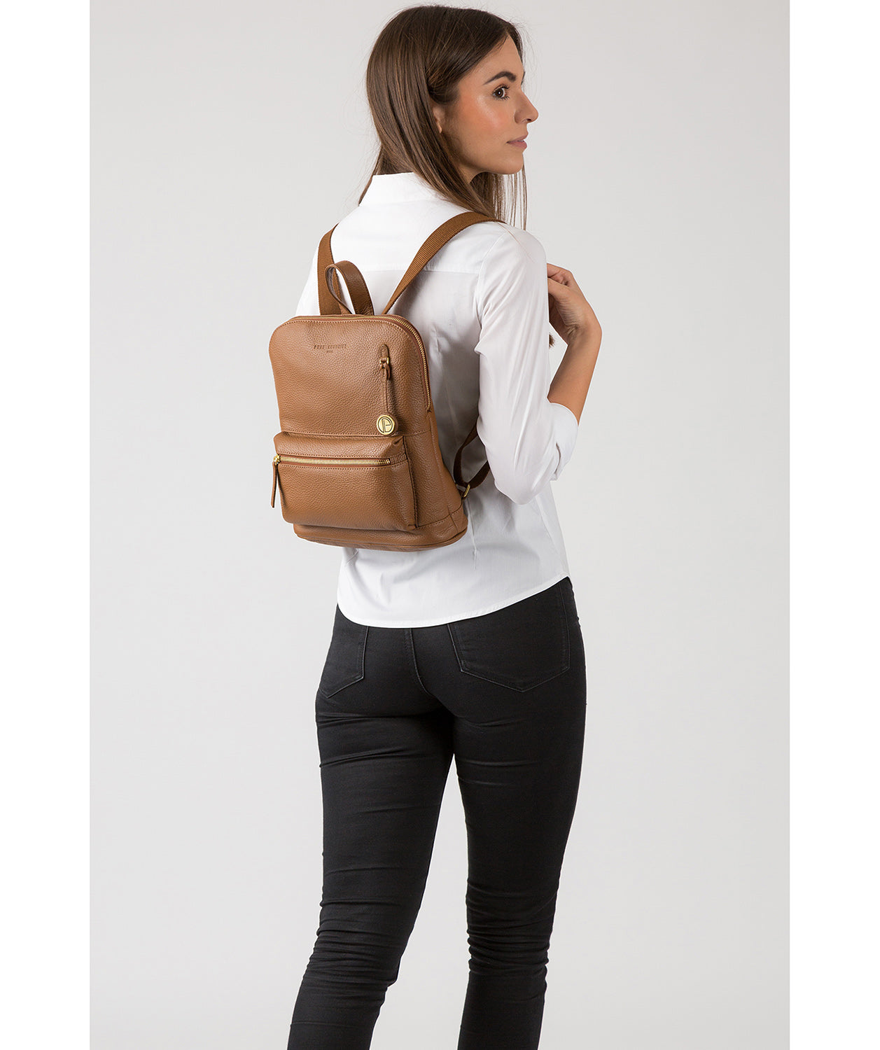 'Ingleby' Dark Tan Leather Backpack image 2