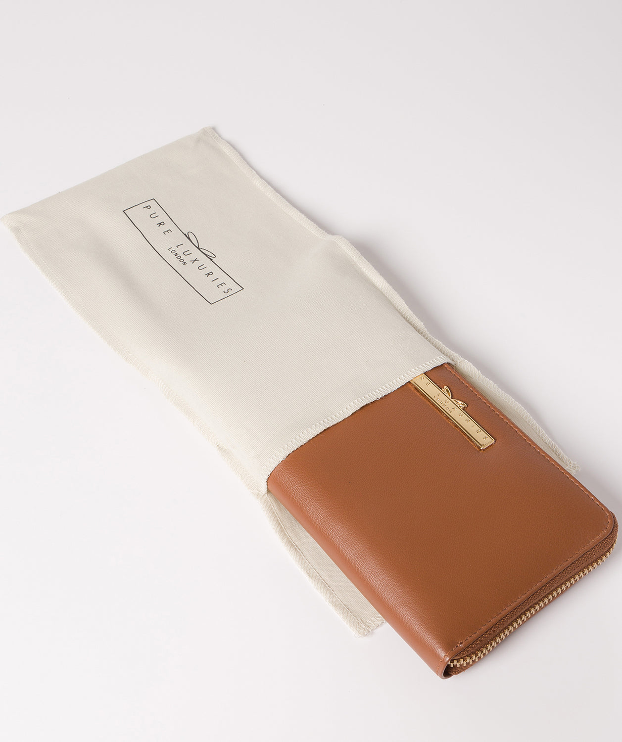 'Robin' Tan Leather Zip Round Purse image 5