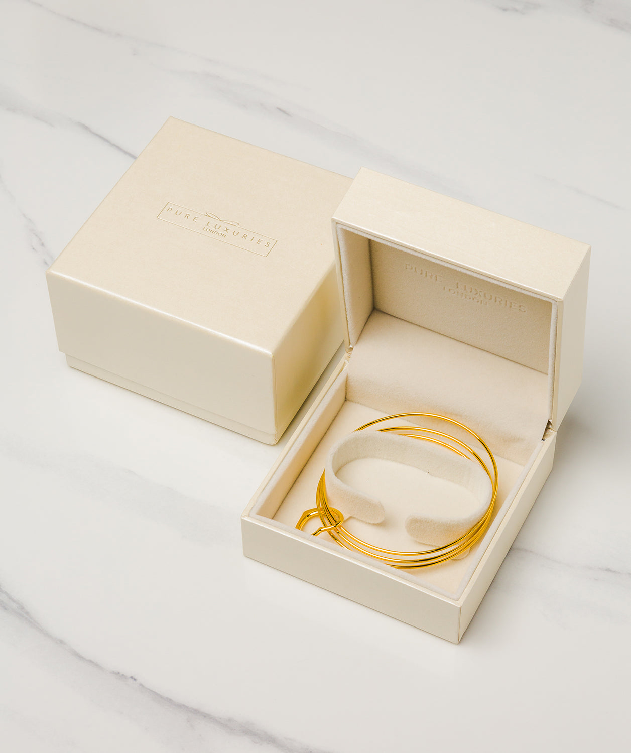 Gift Packaged 'Bethan' 18ct Yellow Gold Plated Sterling Silver Heart Pendant Bangle