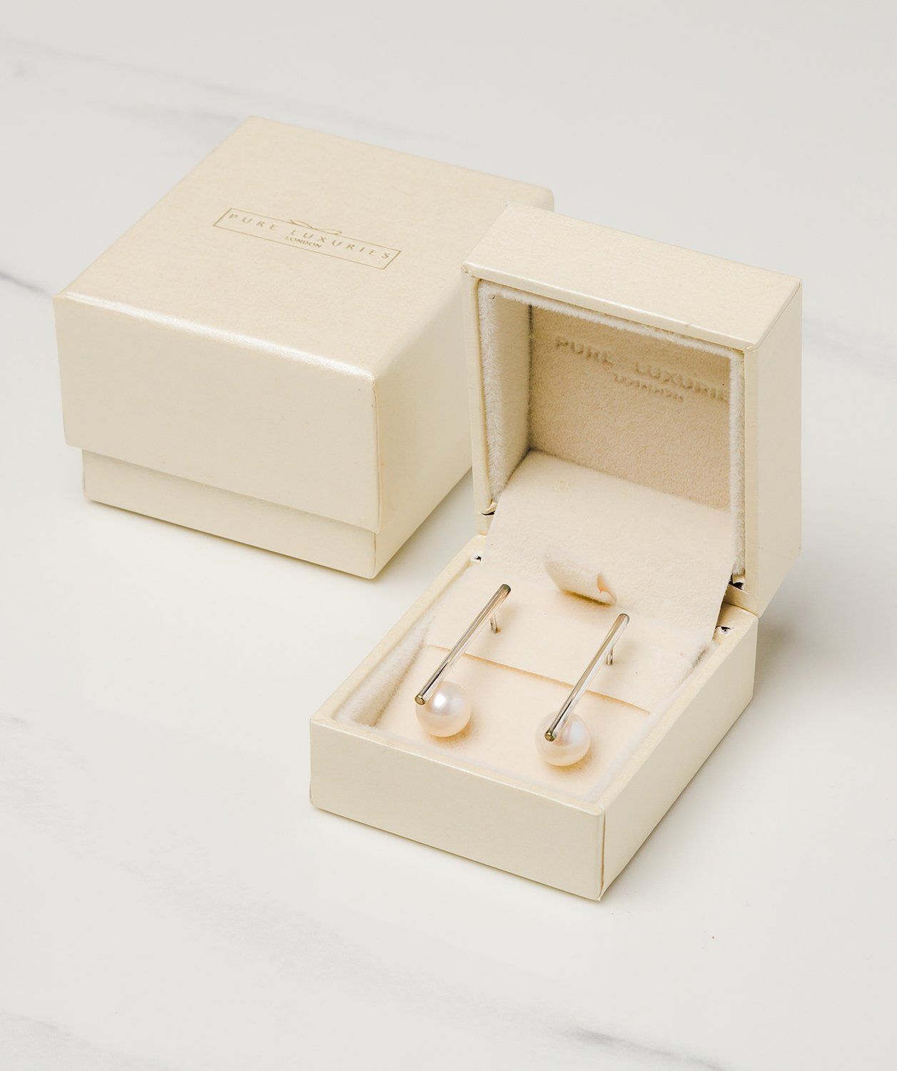 Gift Packaged 'Susan' Sterling Silver Bar Freshwater Pearl Earrings